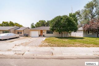 957 Meadowbrook Lane, Pocatello, ID 83201