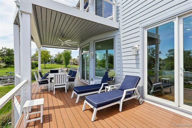 1600 Vanstone Drive, Commerce Twp, MI 48382