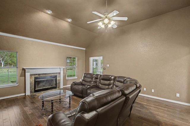 483 Christy Kay Lane, Rhome, TX 76078