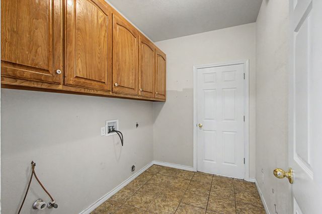483 Christy Kay Lane, Rhome, TX 76078