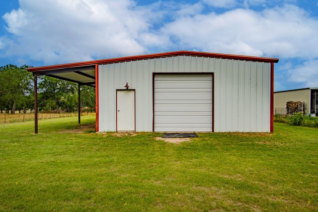 483 Christy Kay Lane, Rhome, TX 76078