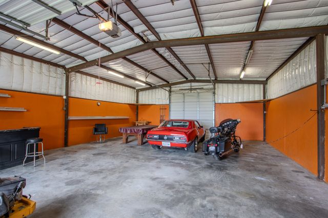 483 Christy Kay Lane, Rhome, TX 76078