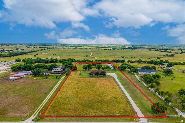 483 Christy Kay Lane, Rhome, TX 76078