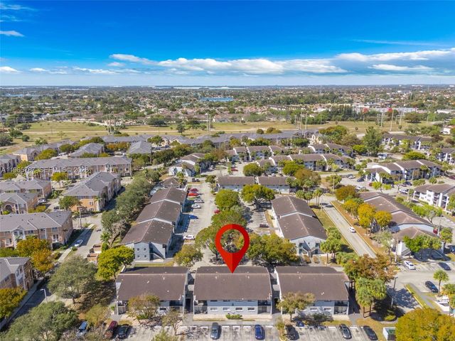 7060 NW 179th St 210, Hialeah, FL 33015