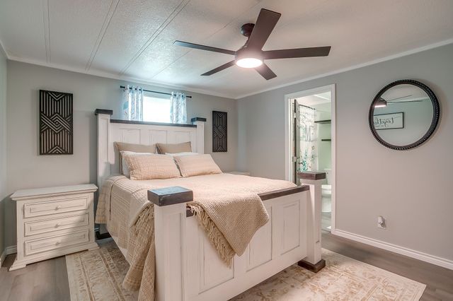 202 S Avenue C, Blum, TX 76627