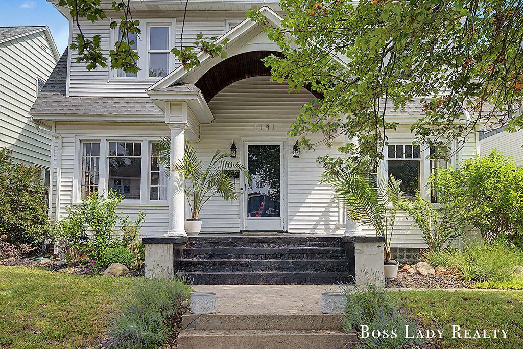 1141 Rathbone Street, Wyoming, MI 49509