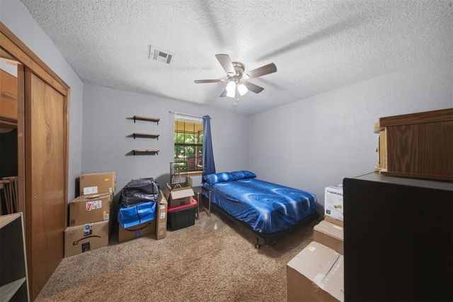 662 S Range Road, Mcloud, OK 74851