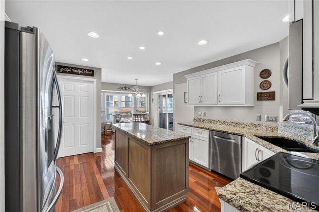 118 Spring Tree Court, St Charles, MO 63303