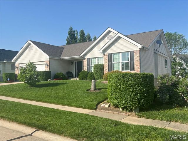 118 Spring Tree Court, St Charles, MO 63303