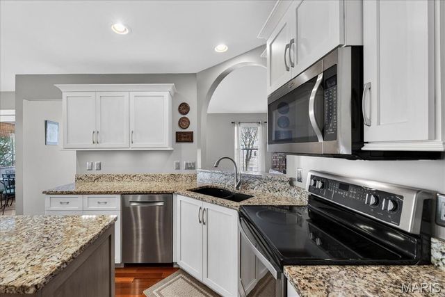 118 Spring Tree Court, St Charles, MO 63303