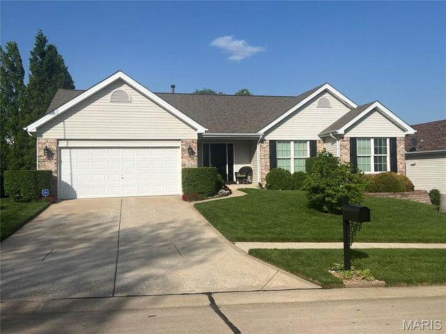 118 Spring Tree Court, St Charles, MO 63303