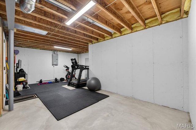 118 Spring Tree Court, St Charles, MO 63303