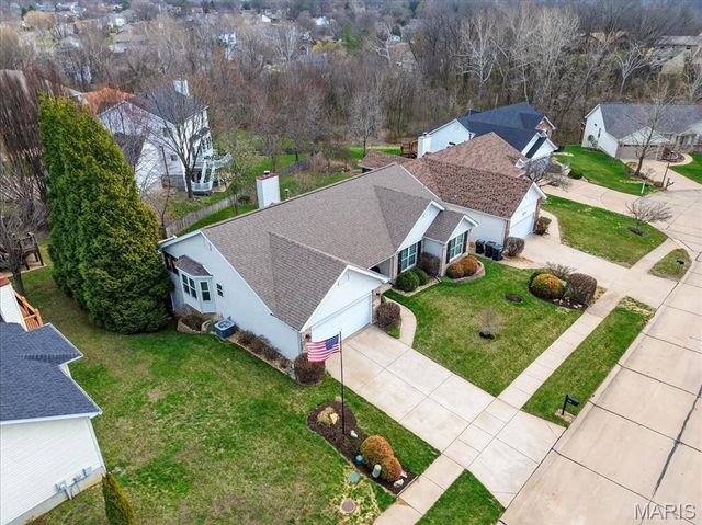 118 Spring Tree Court, St Charles, MO 63303