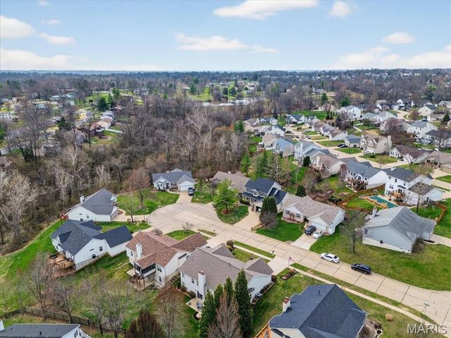 118 Spring Tree Court, St Charles, MO 63303