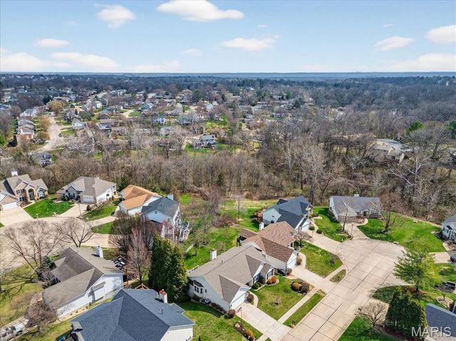 118 Spring Tree Court, St Charles, MO 63303