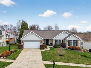 118 Spring Tree Court, St Charles, MO 63303