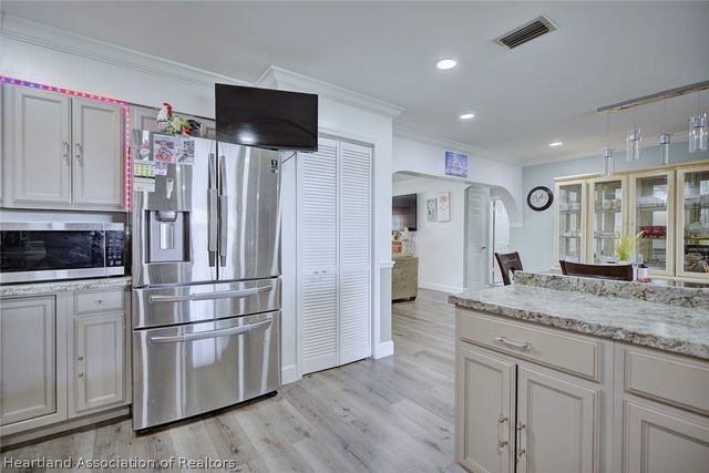 1529 Vicki Drive, Sebring, FL 33870