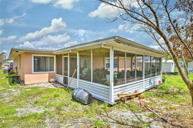 1529 Vicki Drive, Sebring, FL 33870