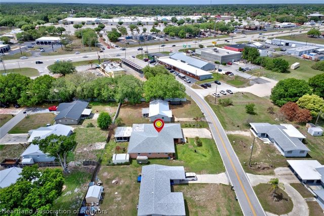 1529 Vicki Drive, Sebring, FL 33870