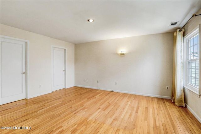 369 Yorkshire Place, Morganville, NJ 07751