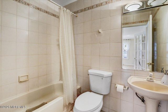 369 Yorkshire Place, Morganville, NJ 07751