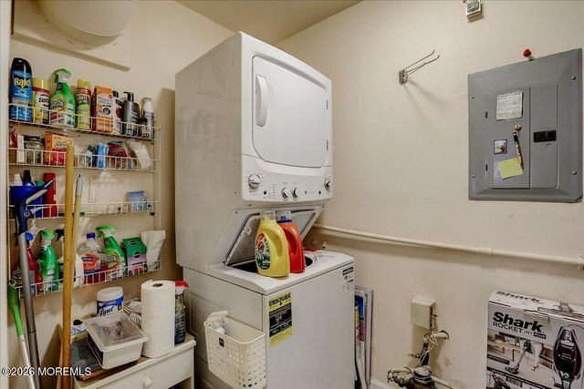 369 Yorkshire Place, Morganville, NJ 07751