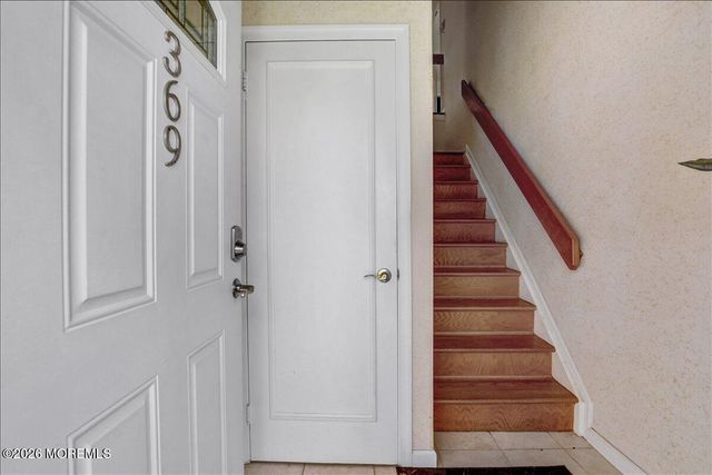 369 Yorkshire Place, Morganville, NJ 07751