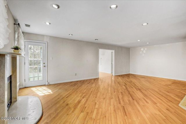 369 Yorkshire Place, Morganville, NJ 07751