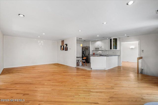 369 Yorkshire Place, Morganville, NJ 07751