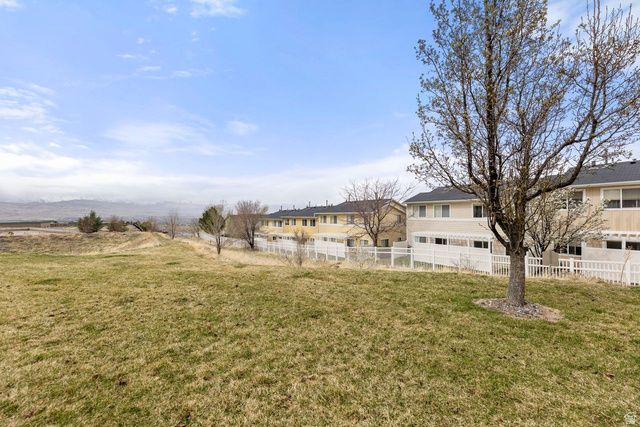 33 E ANN ARBOR DR, Draper, UT 84020