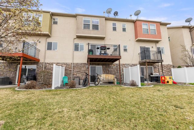 33 E ANN ARBOR DR, Draper, UT 84020