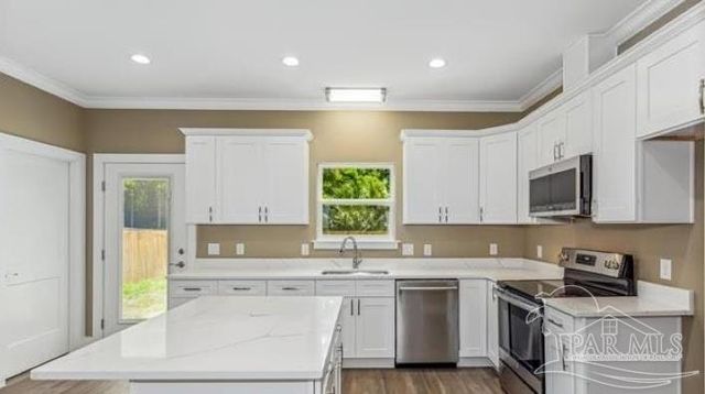 971 W Romana, Pensacola, FL 32502