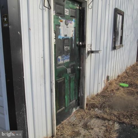 329 CHESTER AVE, Birdsboro, PA 19508