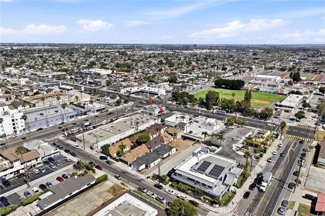 127 E N Street, Wilmington, CA 90744