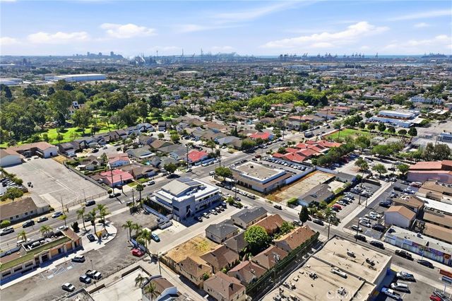 127 E N Street, Wilmington, CA 90744