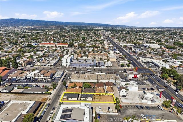 127 E N Street, Wilmington, CA 90744