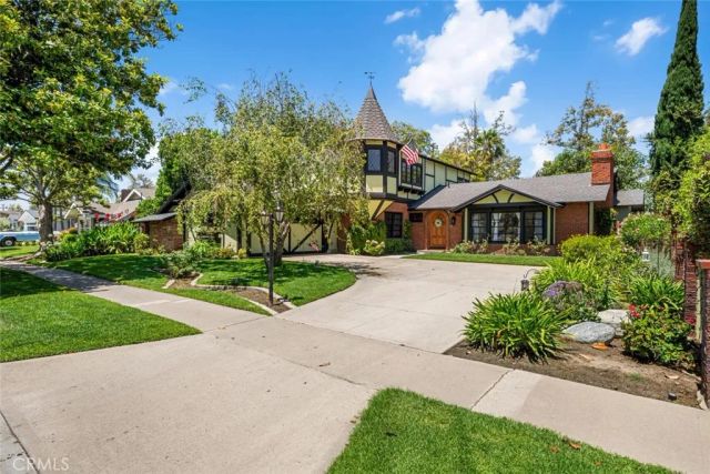 11261 Kensington, Rossmoor, CA 90720