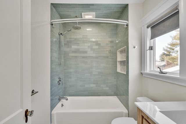 10 Dexter Rd, Lexington, MA 02420