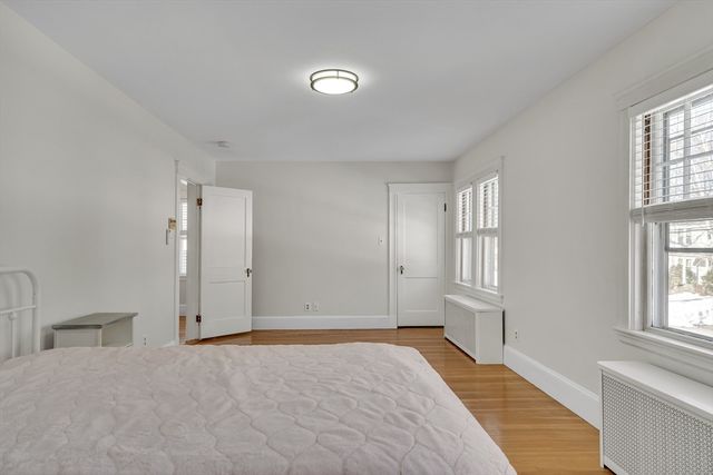 10 Dexter Rd, Lexington, MA 02420