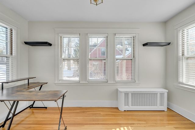 10 Dexter Rd, Lexington, MA 02420