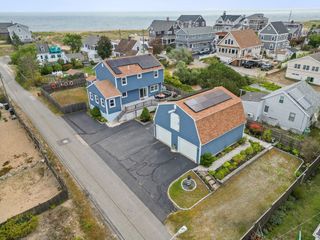 12 53rd St, Newburyport, MA 01950