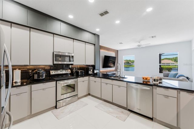 2591 SWOOP CIRCLE, Kissimmee, FL 34741