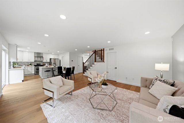 36326 SE Forest Street, Snoqualmie, WA 98065