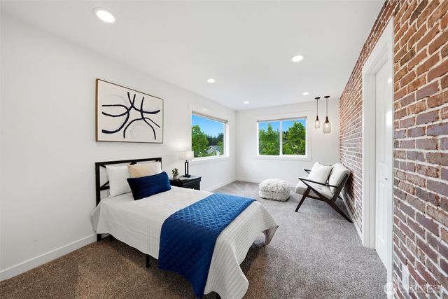 36326 SE Forest Street, Snoqualmie, WA 98065