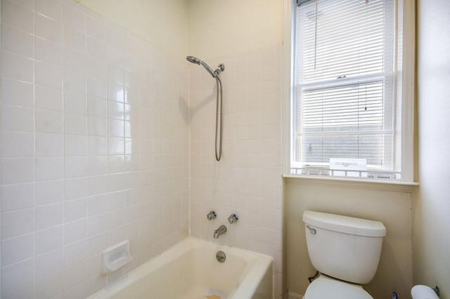 609 Harthan ST A, Austin, TX 78703