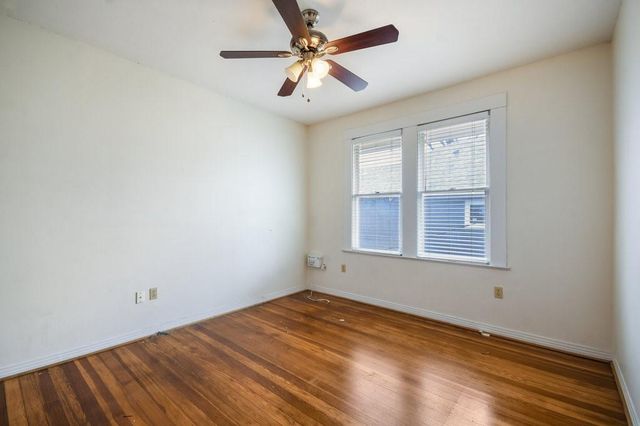 609 Harthan ST A, Austin, TX 78703