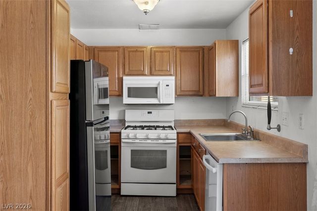 245 Meyers Avenue, Henderson, NV 89015