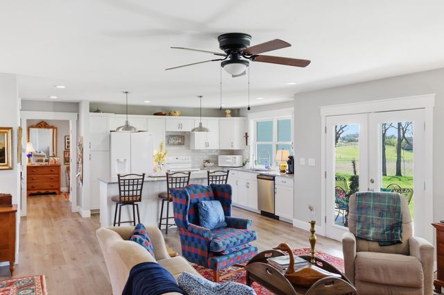 566 Harvest Lane, Harrodsburg, KY 40330