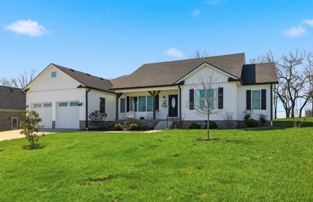 566 Harvest Lane, Harrodsburg, KY 40330