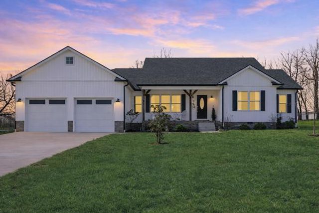 566 Harvest Lane, Harrodsburg, KY 40330